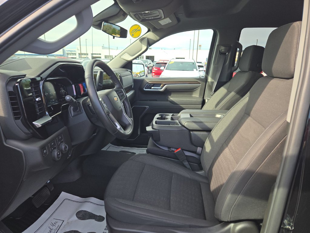 Used 2026 Chevrolet Silverado 1500 LT AWD/4WD image 18