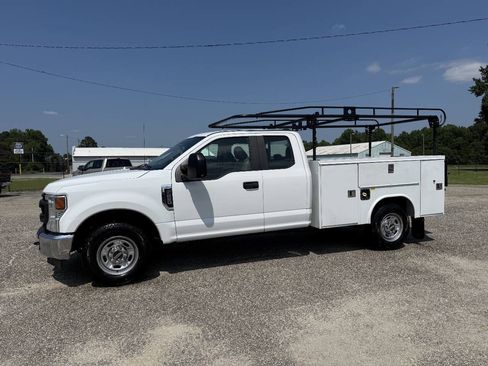 Used 2021 Ford F250 XL w/ Power Equipment Group RWD image 18