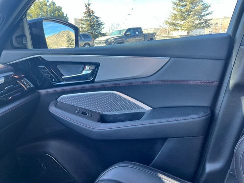 Used 2023 Acura MDX A-Spec image 17