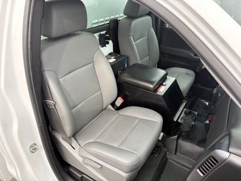 Used 2015 Chevrolet Silverado 3500 W/T image 15