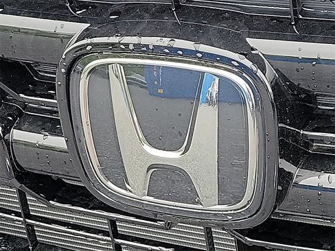 New 2025 Honda Ridgeline Black Edition image 7