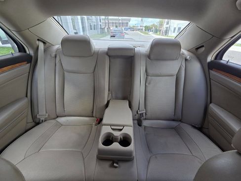 Used 2012 Chrysler 300 C image 40