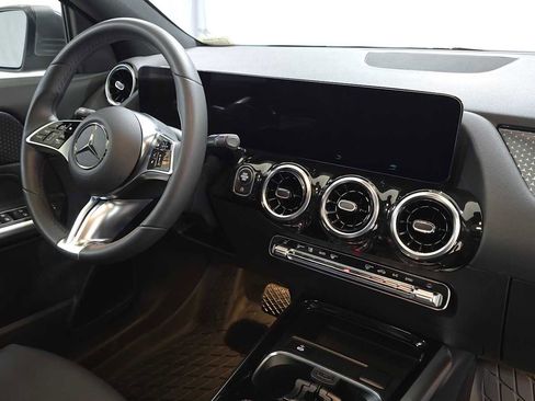 Certified 2026 Mercedes-Benz GLA 250 4MATIC image 12