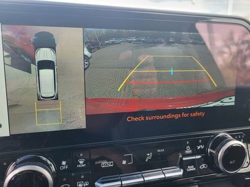 New 2026 Toyota Highlander Limited image 23