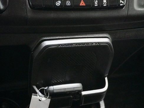 Used 2024 RAM ProMaster 3500 w/ Premium Convenience Group image 31