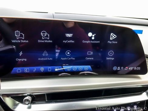 New 2026 Cadillac Lyriq Signature Sport image 13