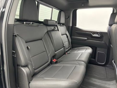 New 2026 GMC Sierra 1500 SLT w/ SLT Premium Package image 38