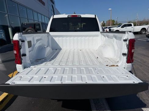 New 2026 RAM 1500 Laramie AWD/4WD image 11