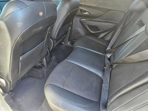 Used 2020 Buick Encore Preferred image 17