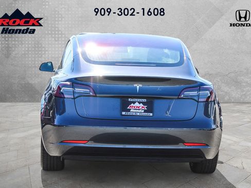 Used 2018 Tesla Model 3 Mid Range image 5