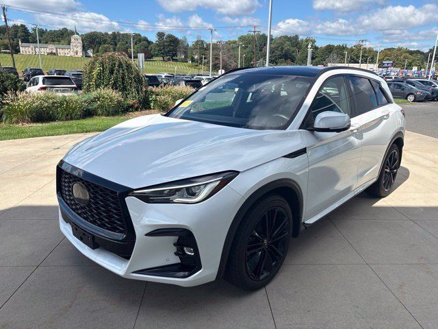 Used 2024 INFINITI QX50 Sport AWD/4WD image 3