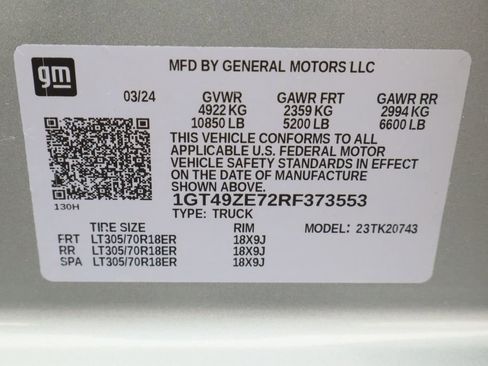 Used 2024 GMC Sierra 2500 AT4X image 37