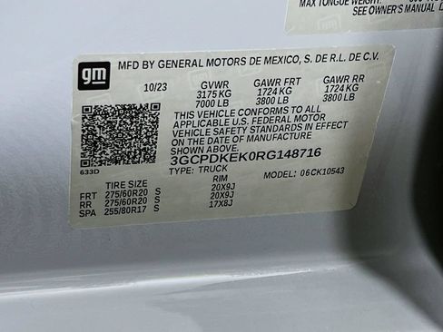 Used 2024 Chevrolet Silverado 1500 LT AWD/4WD image 32