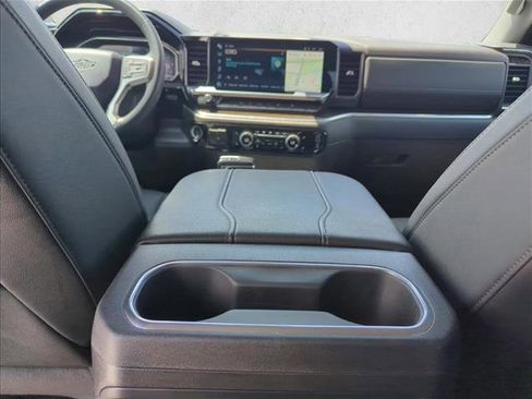 Used 2024 Chevrolet Silverado 1500 LT Trail Boss w/ Convenience Package II image 14