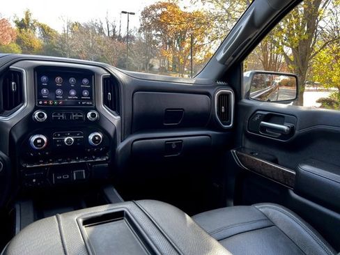Used 2019 GMC Sierra 1500 Denali image 28