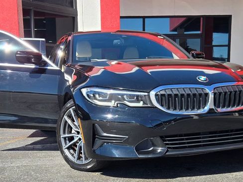 Used 2021 BMW 330i Sedan w/ Convenience Package RWD image 15
