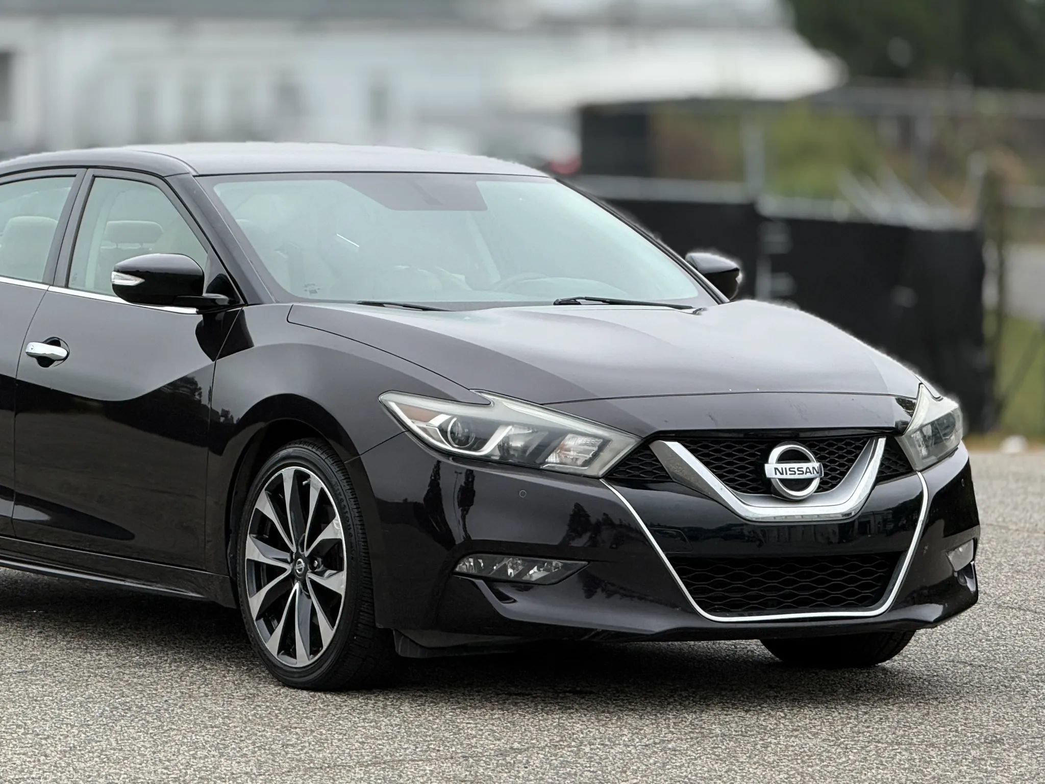 Used 2016 Nissan Maxima SR FWD image 15