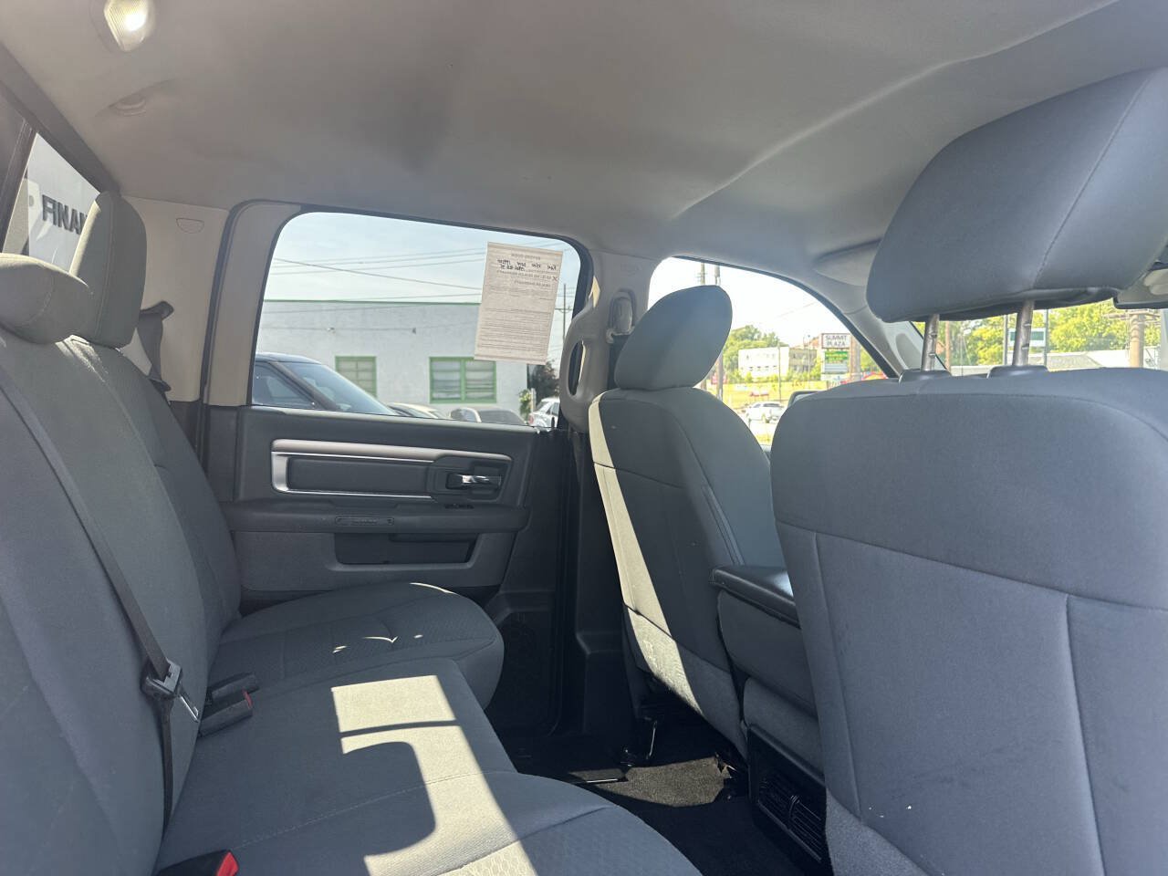 Used 2014 RAM 2500 SLT AWD/4WD image 16