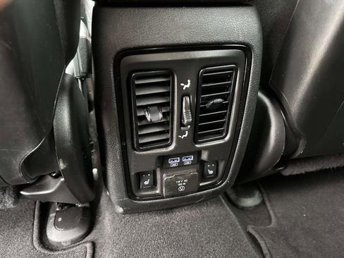 Used 2024 Dodge Durango R/T image 31