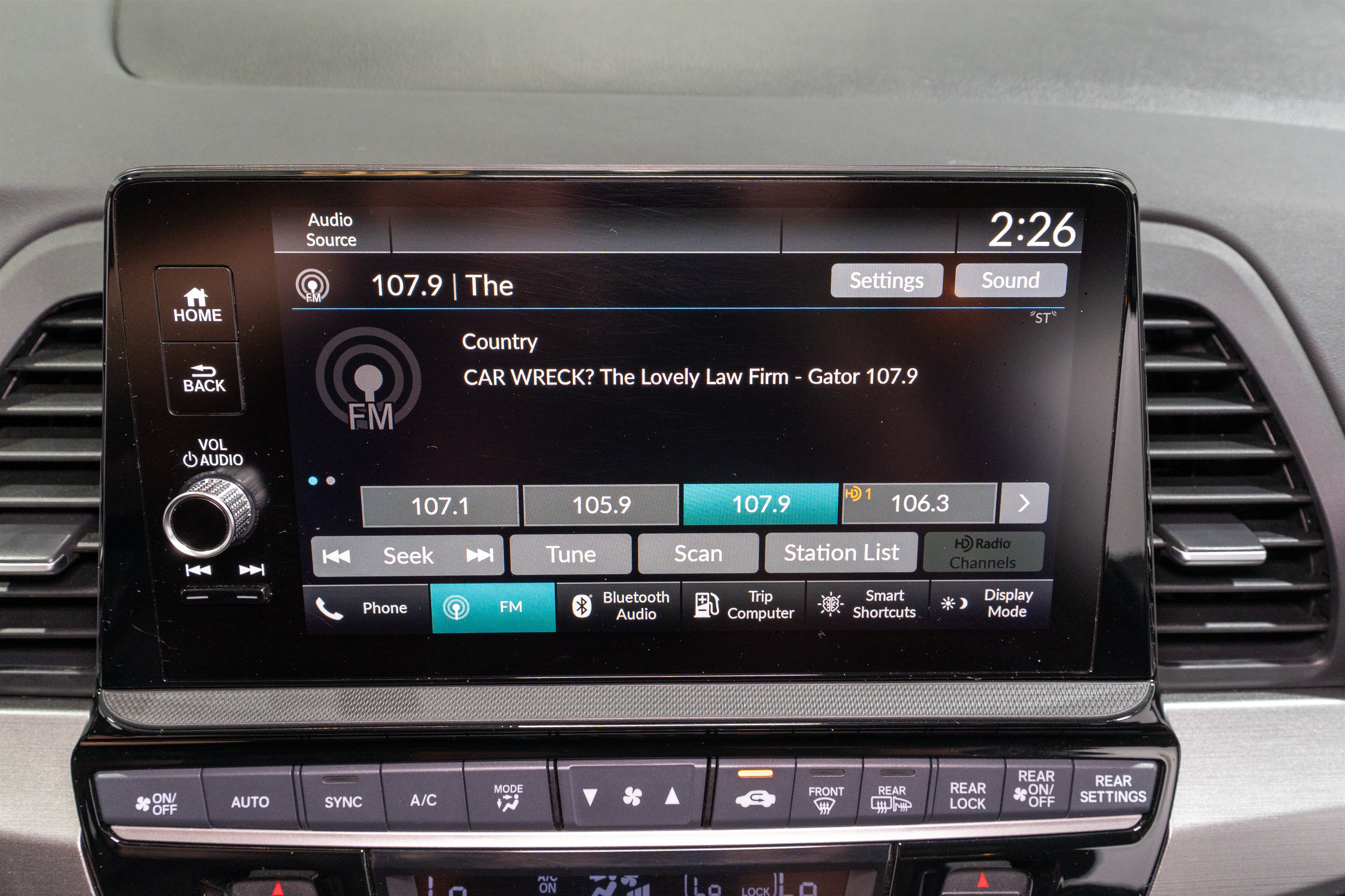 Used 2025 Honda Odyssey Sport-L image 18
