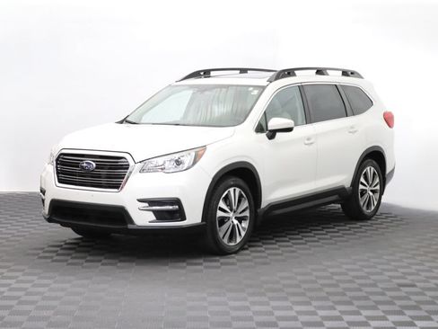 Used 2020 Subaru Ascent Premium w/ Sport Package AWD/4WD image 5