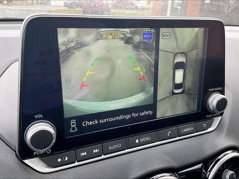 Used 2024 Nissan Sentra SR w/ SR Premium Package image 20