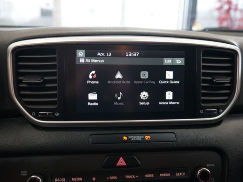 Used 2022 Kia Sportage LX image 32