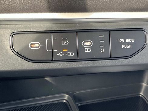 New 2026 Kia Carnival SX Prestige FWD image 25