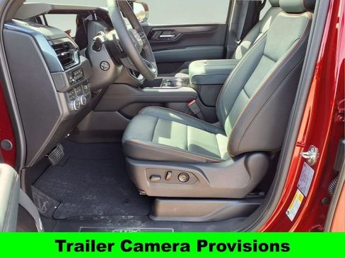 New 2026 GMC Yukon XL AT4 w/ AT4 Premium Plus Package AWD/4WD image 23