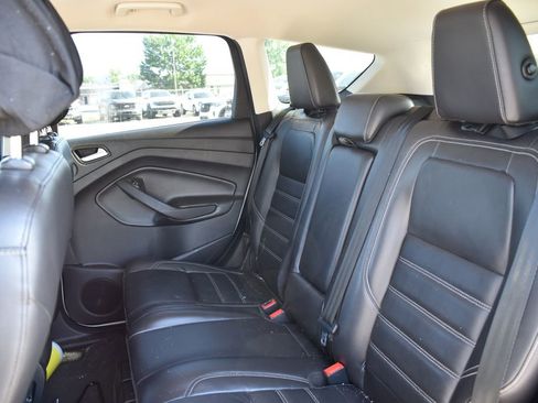Used 2017 Ford Escape Titanium FWD image 7