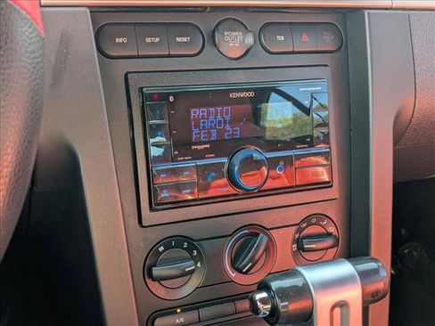 Used 2005 Ford Mustang GT image 13