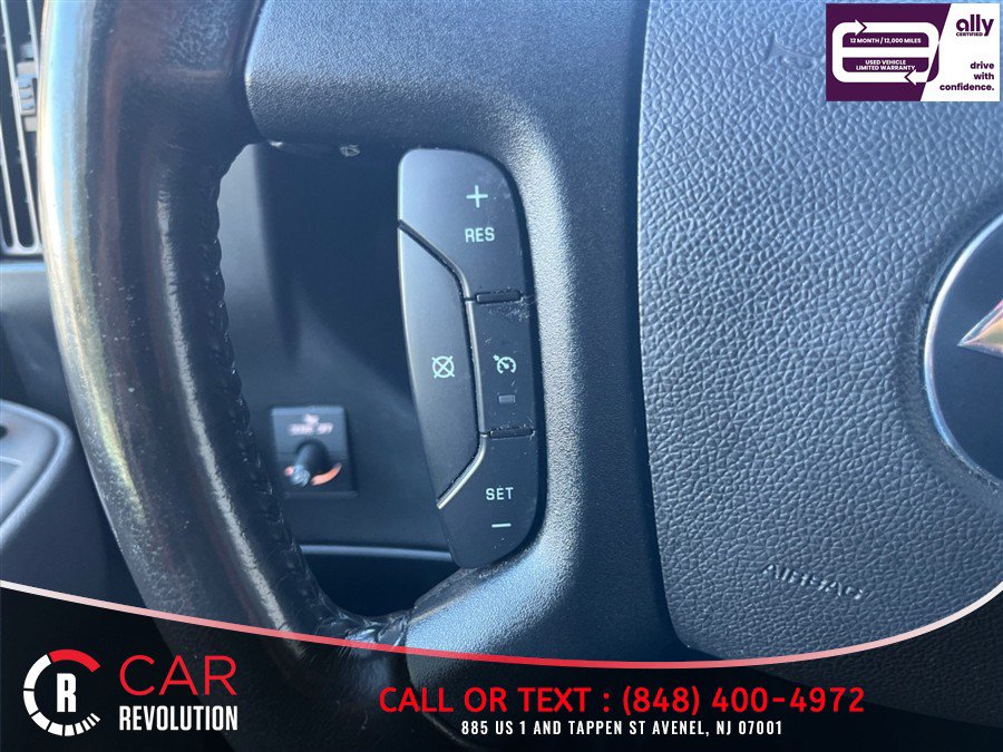 Used 2022 Chevrolet Express 2500 w/ Driver Convenience Package RWD image 19
