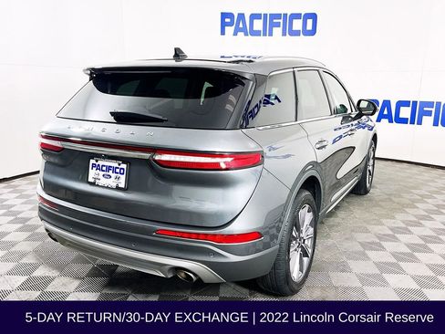 Used 2022 Lincoln Corsair Reserve w/ Equipment Group 201A image 8