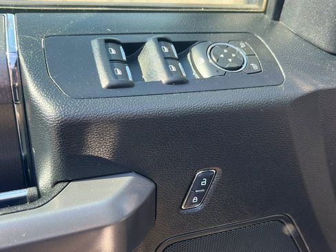 Used 2016 Ford F150 XLT w/ Equipment Group 302A Luxury AWD/4WD image 12
