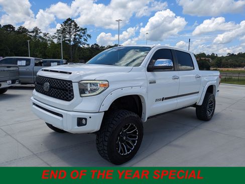 Used 2019 Toyota Tundra Platinum image 3