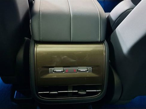 New 2026 Lincoln Nautilus Black Label AWD/4WD image 28