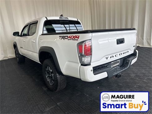 Used 2021 Toyota Tacoma TRD Off-Road image 23