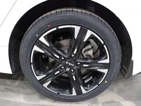 Used 2022 Kia K5 GT-Line w/ GT-Line FWD Premium Package image 39