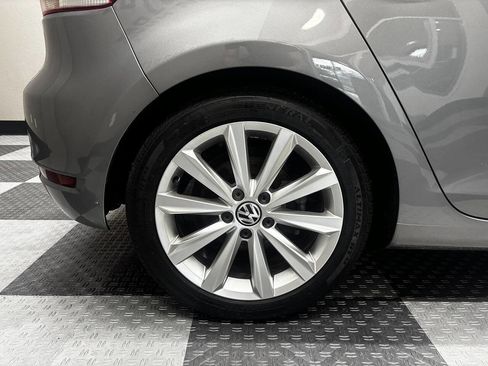 Used 2013 Volkswagen Golf TDI FWD image 16