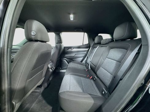 Used 2025 GMC Terrain Elevation AWD/4WD image 11
