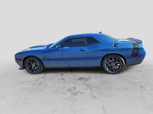 Used 2023 Dodge Challenger R/T w/ Blacktop Package image 5