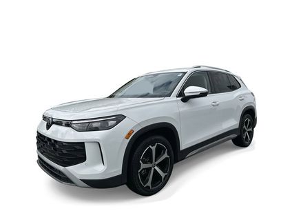 New 2025 Volkswagen Tiguan SE