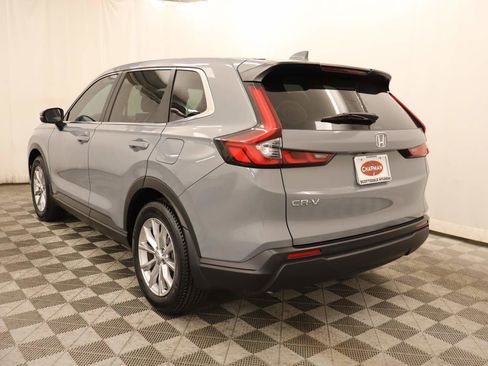 Used 2023 Honda CR-V EX-L image 3