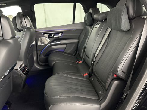 New 2026 Mercedes-Benz EQS 400 4MATIC SUV image 14