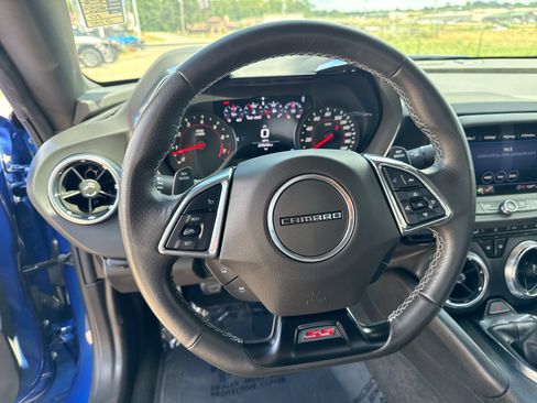 Used 2023 Chevrolet Camaro SS RWD image 12