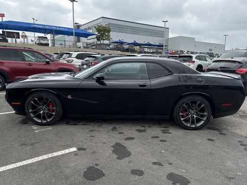 Used 2020 Dodge Challenger R/T Scat Pack image 6
