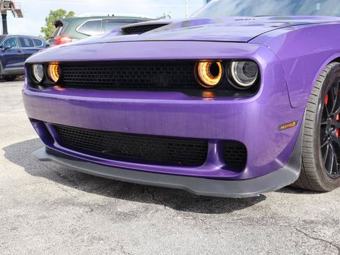 Used 2016 Dodge Challenger SRT Hellcat RWD image 43