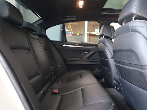 Used 2014 BMW 550i Sedan RWD image 42