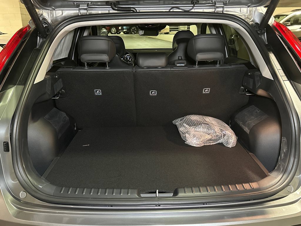 New 2026 Kia Niro Wind w/ Wind Preserve Package FWD image 6