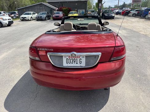 Used 2004 Chrysler Sebring LX image 7